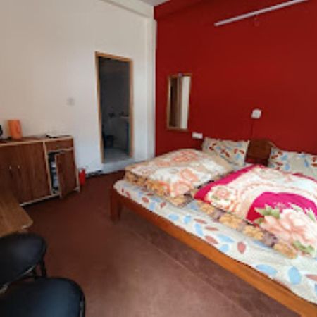 Renu Paradise , Ayodhya Hotel Ngoại thất bức ảnh