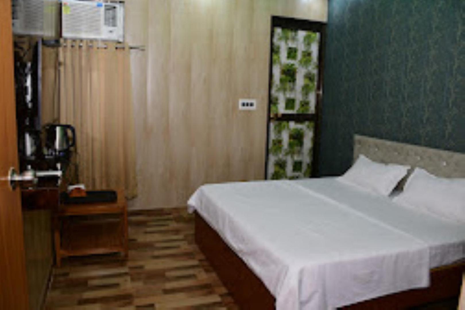 Renu Paradise , Ayodhya Hotel Ngoại thất bức ảnh