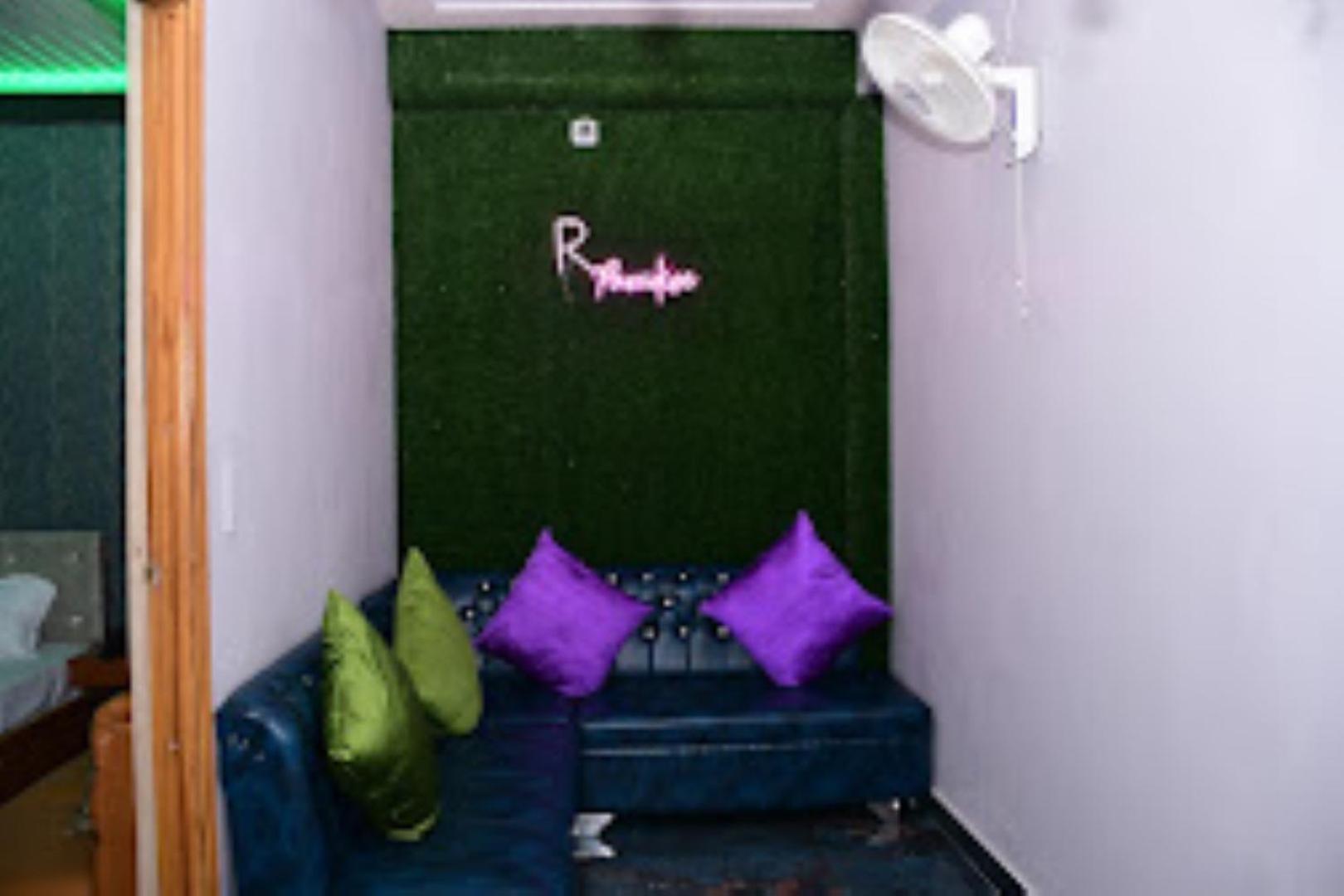 Renu Paradise , Ayodhya Hotel Ngoại thất bức ảnh